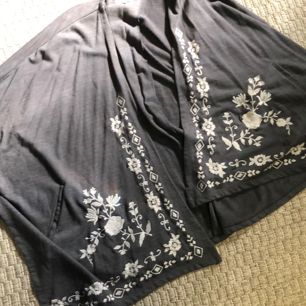 Soft lite cape for fall nights